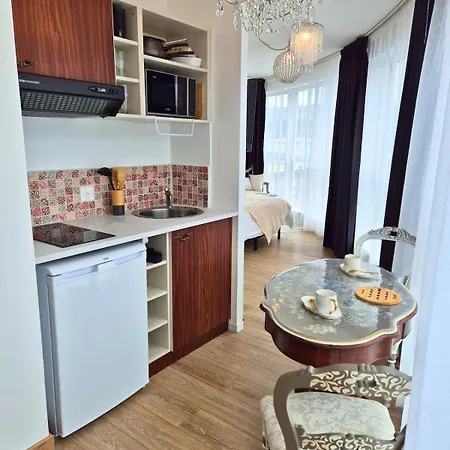 Apartman Celeste Premium Amazing View Train Station *