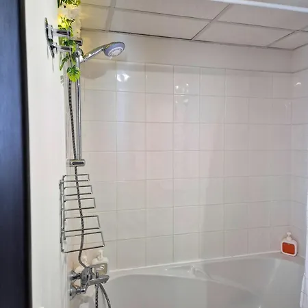 Celeste Premium Amazing View Train Station * Lourdes