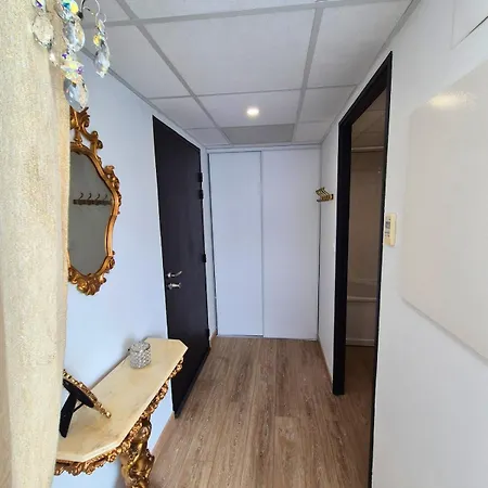 Celeste Premium Amazing View Train Station *